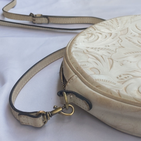 Patricia Nash Canteen Crossbody Leather Purse - Picture 7 of 9